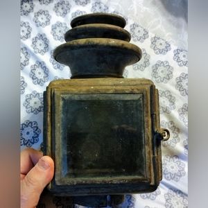 Turn of Century Automobile Kerosene Lamp by Solar       1/24